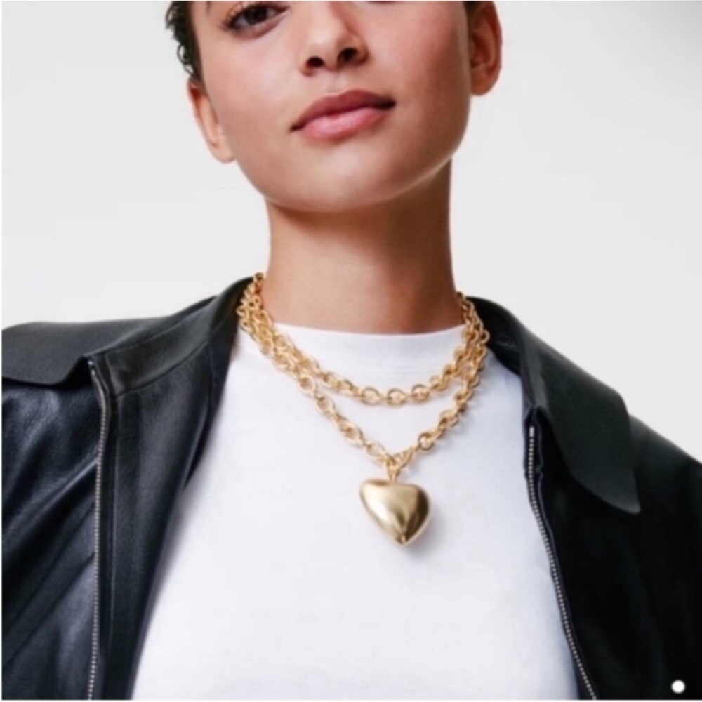 NWOT Roxanne Assoulin The Puffy Heart Necklace - Picture 3 of 6